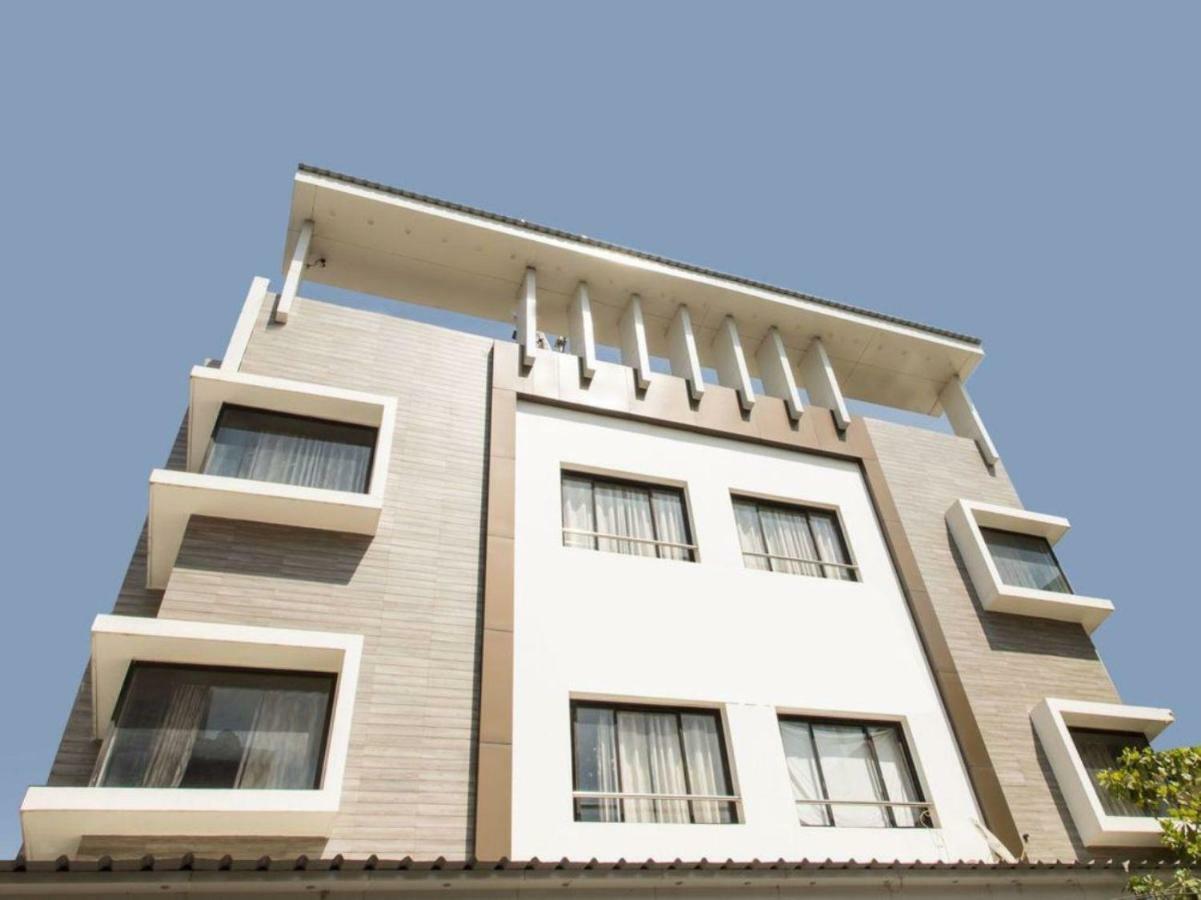 Hotel Maheshwari Avenue Ujjain Εξωτερικό φωτογραφία